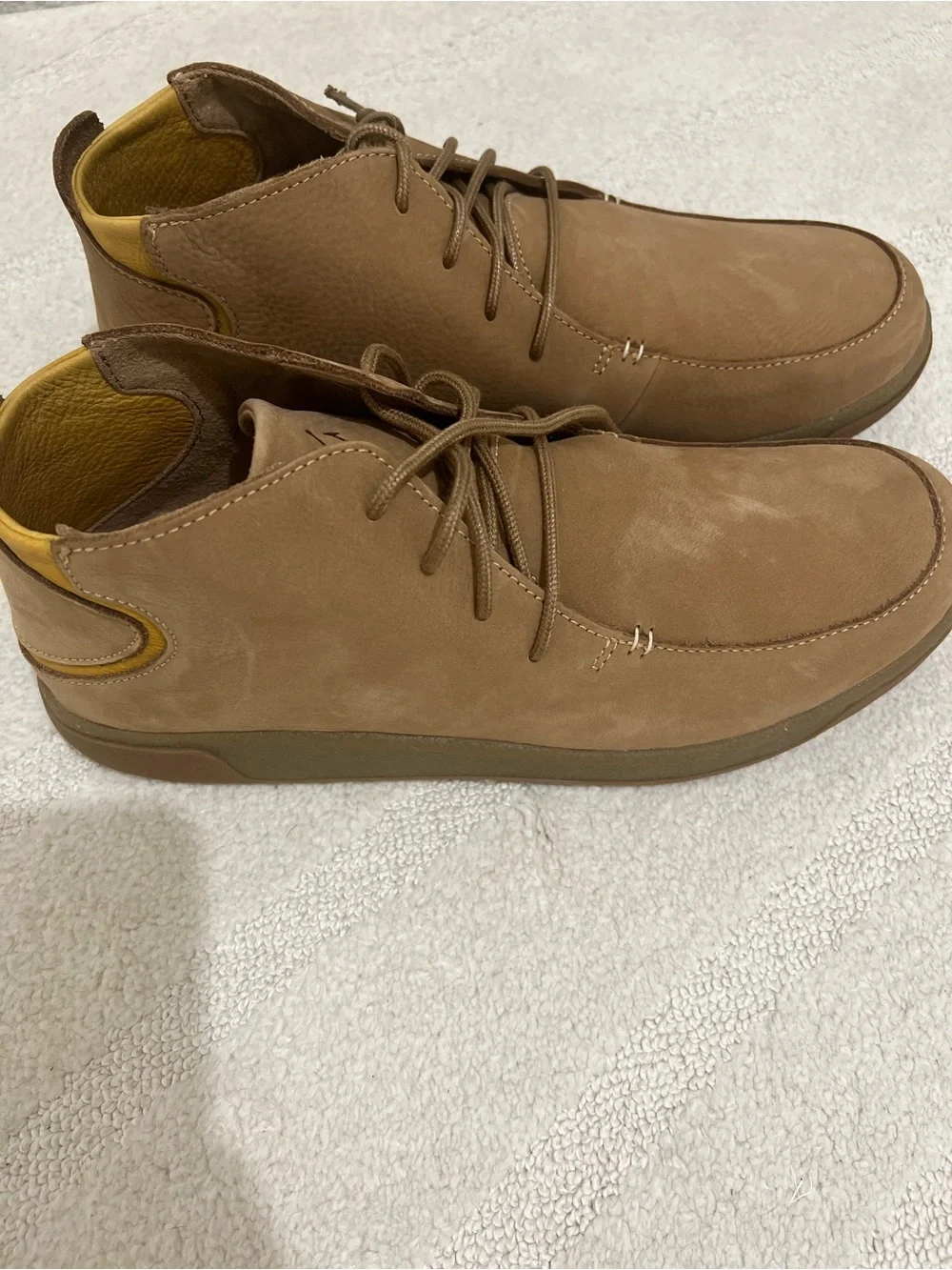 OluKai Men's Brown Chukka Boots brand new SIZE 12